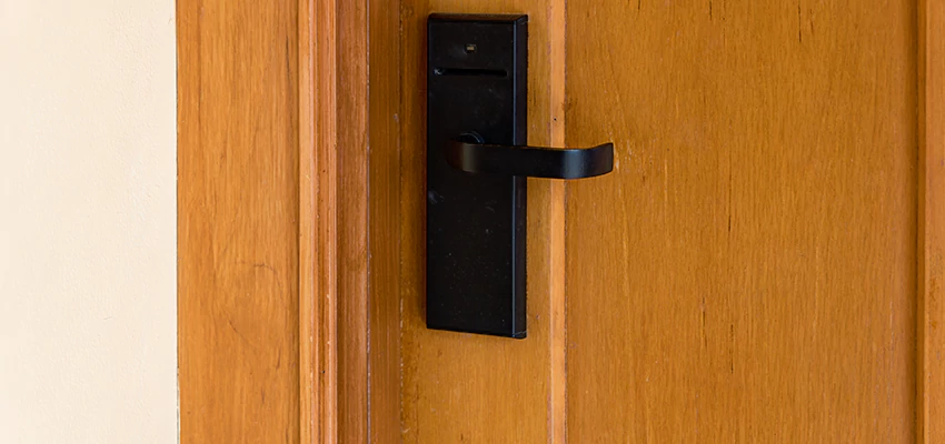 Home Security And Alarm Monitoring in Lamont, California