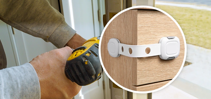 Childproof Sliding Door Locks in Lamont, CA