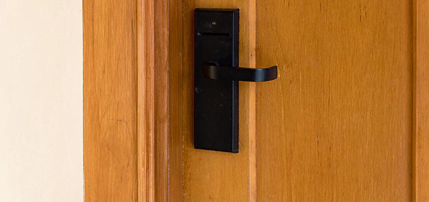 Quick Response Locksmith For Lock Repair in Lamont, California