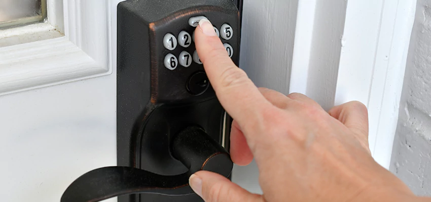 High Security Digital Door Lock in Lamont, California